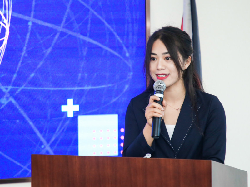 【青岛翻译-青岛口译-会议同传-意映翻译】--课程讲座交替传译